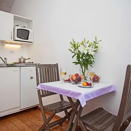 Maro & Baro - With Shared Terrace Baro * Dubrownik