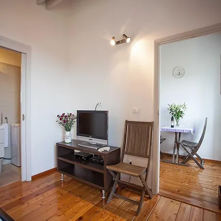 Maro & Baro - With Shared Terrace Baro