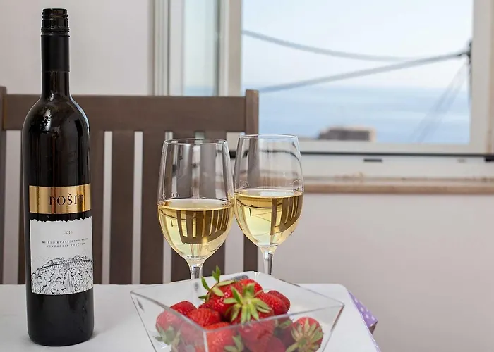 Maro & Baro - With Shared Terrace Baro * Ντουμπρόβνικ